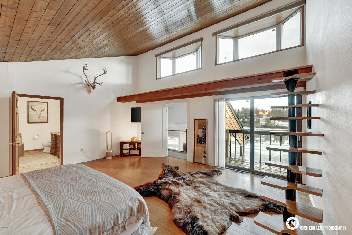Top Alaskan Real Estate Agents